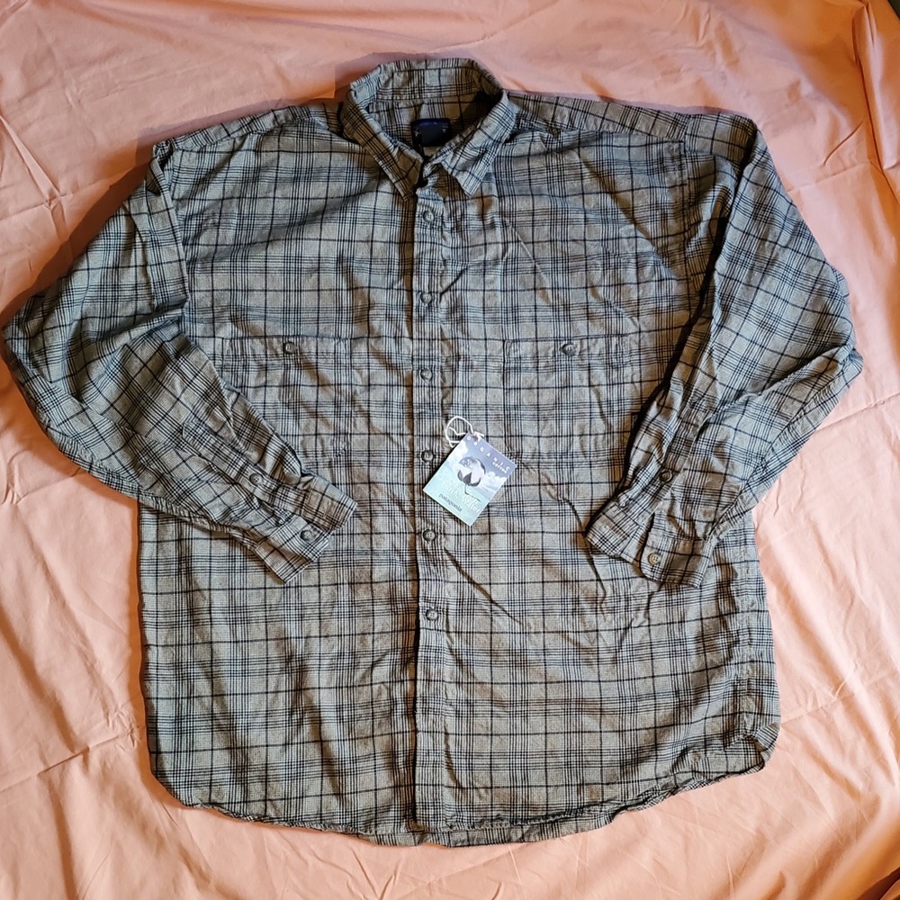 Vintage 90’s Patagonia Flannel Shirt XXL (never worn, washed once)